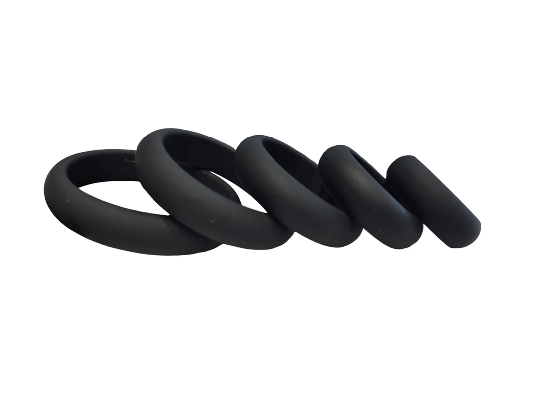 Come Closer 5 | Combo Pack |  Silicone Cock Ring Set | Stretchy | Black https://www.mysexshop.co.za/