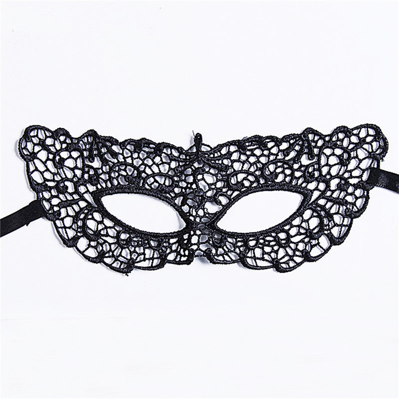 Mysterious Masquerade Mask | Black | Delicate